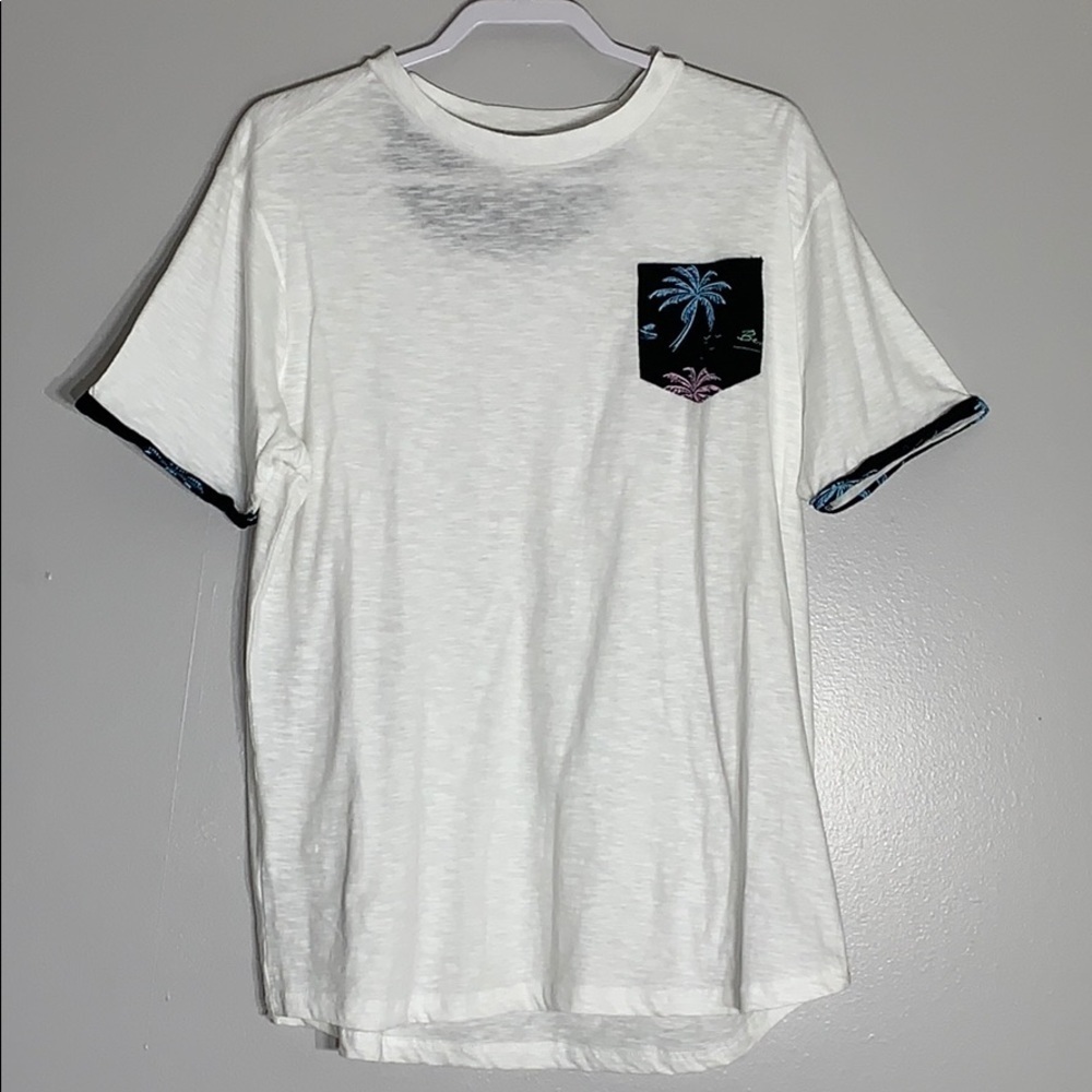 Free Planet Cuff Sleeve palm tree pocket xl T-shirt short sleeve nwot